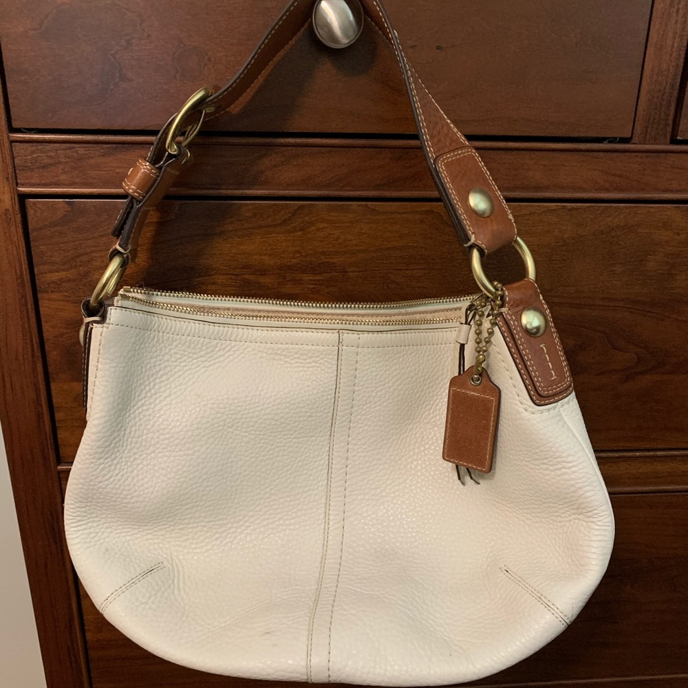 Coach Pebbled White Hobo Bag - Picture 2 of 7